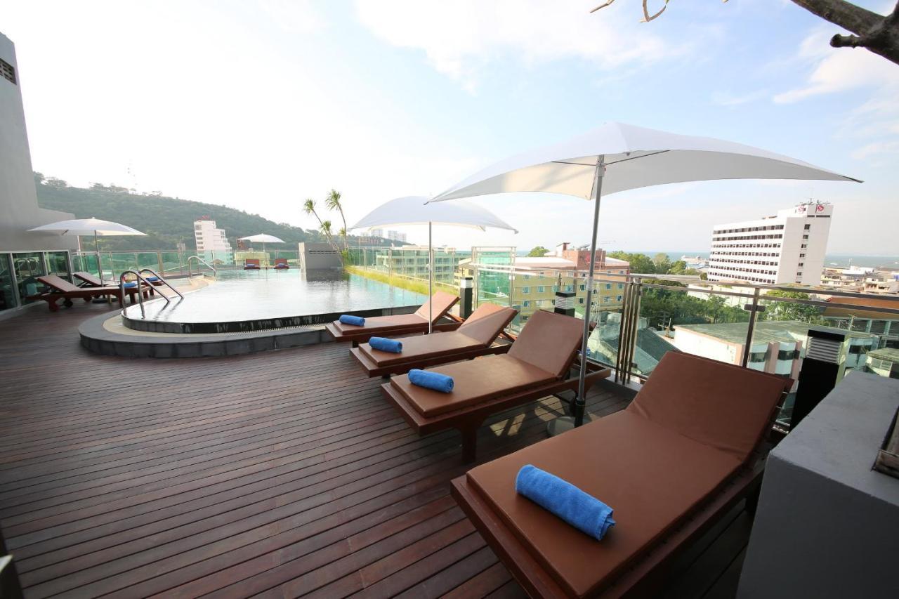 The Sun Xclusive Hotel Pattaya Buitenkant foto